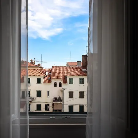 3-bedroom Penthouse Appartement *