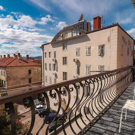 3-bedroom Penthouse Appartement Split
