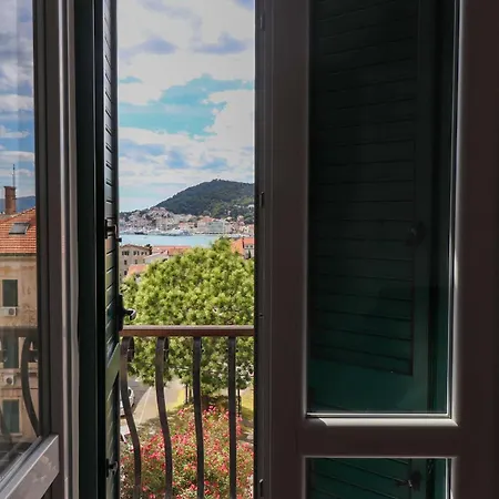 3-bedroom Penthouse Appartement *